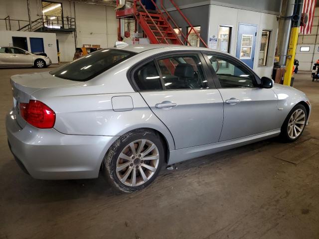 Photo 3 from auction – 2011 BMW 328 XI with VIN WBAPK7C59BA821908