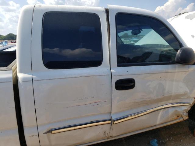 Photo 10 from auction – 2004 GMC NEW SIERRA with VIN 2GTEK19T441151226