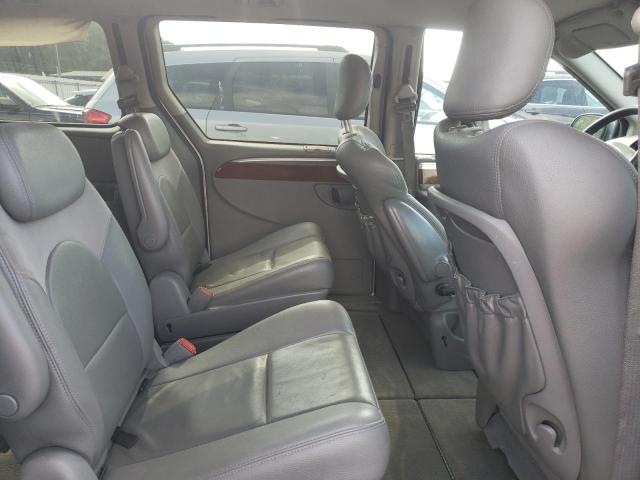 Photo 11 from auction – 2006 CHRYSLER TOWN & COU with VIN 2A8GP64L56R698243