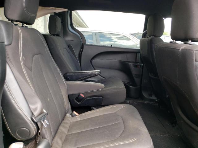 Photo 11 from auction – 2018 CHRYSLER PACIFICA T with VIN 2C4RC1FG1JR233949