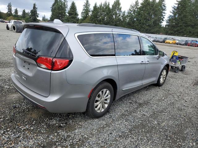 Photo 3 from auction – 2017 CHRYSLER PACIFICA T with VIN 2C4RC1BG5HR516791