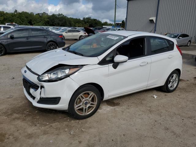 FORD FIESTA SE 2018 with VIN 3FADP4EJ1JM127852 - Photo from auction