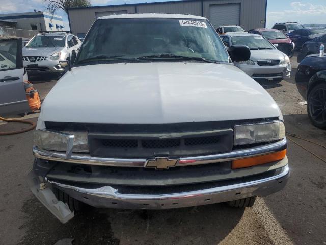 Photo 5 from auction – 2001 CHEVROLET BLAZER with VIN 1GNCS13W412226052