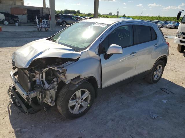 CHEVROLET TRAX LS 2020 with VIN 3GNCJKSB2LL286176 - Photo from auction