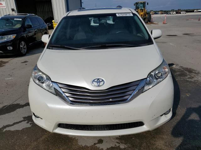 Photo 5 from auction – 2017 TOYOTA SIENNA XLE with VIN 5TDYZ3DC8HS873986