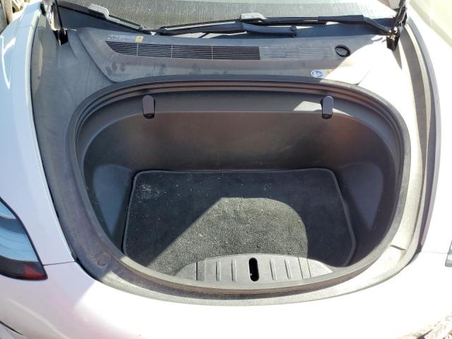 Photo 11 from auction – 2018 TESLA MODEL 3 with VIN 5YJ3E1EA0JF003828