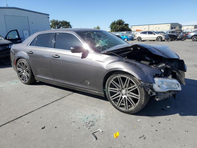 Photo 4 from auction – 2015 CHRYSLER 300 LIMITE with VIN 2C3CCAAGXFH853262
