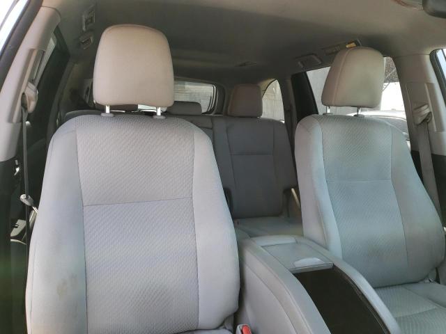 Photo 10 from auction – 2018 TOYOTA HIGHLANDER with VIN 5TDZZRFH7JS263941