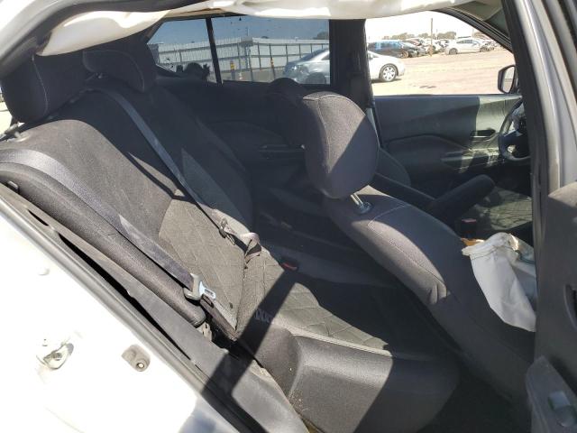 Photo 10 from auction – 2019 NISSAN KICKS S with VIN 3N1CP5CU3KL516821