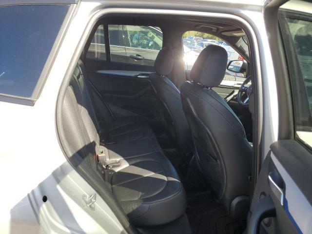 Photo 10 from auction – 2017 BMW X1 XDRIVE2 with VIN WBXHT3C37H5F82507