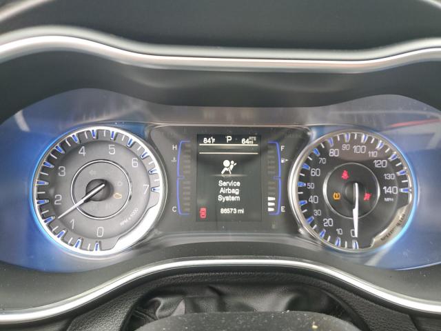 Photo 9 from auction – 2015 CHRYSLER 200 LIMITE with VIN 1C3CCCAB3FN676478