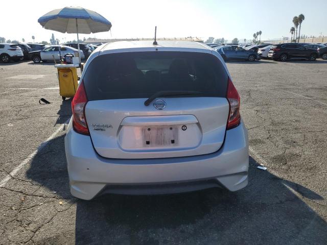 Снимка 6 от търг – 2018 NISSAN VERSA NOTE с VIN 3N1CE2CPXJL356613