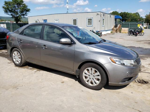 Photo 4 from auction – 2013 KIA FORTE EX with VIN KNAFU4A27D5667255