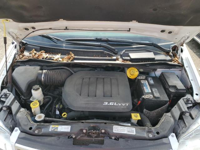 Photo 12 from auction – 2014 CHRYSLER TOWN & COU with VIN 2C4RC1BG6ER237197