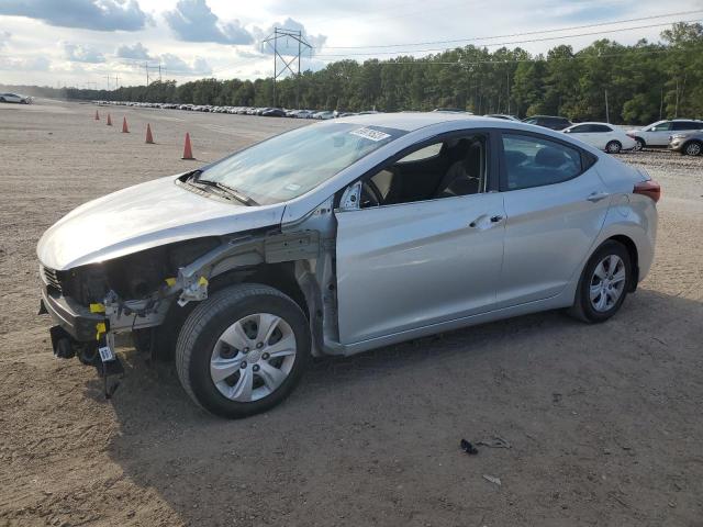 HYUNDAI ELANTRA SE 2016 with VIN 5NPDH4AE5GH697495 - Photo from auction