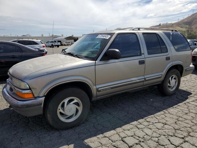 CHEVROLET BLAZER 1999 with VIN 1GNDT13W2X2168338 - Photo from auction