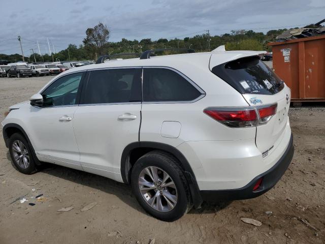 Photo 2 from auction – 2016 TOYOTA HIGHLANDER with VIN 5TDBKRFH9GS299922