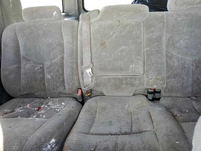 Photo 10 from auction – 2003 CHEVROLET SUBURBAN K with VIN 3GNFK16Z93G335619