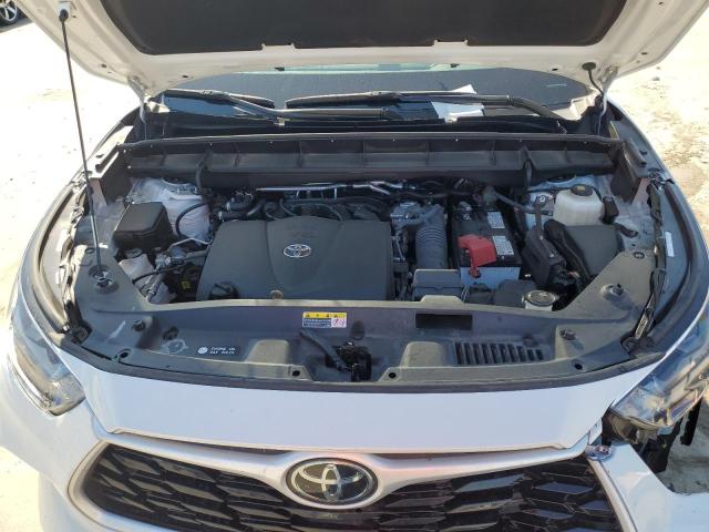 Photo 11 from auction – 2022 TOYOTA HIGHLANDER with VIN 5TDCZRAHXNS099832