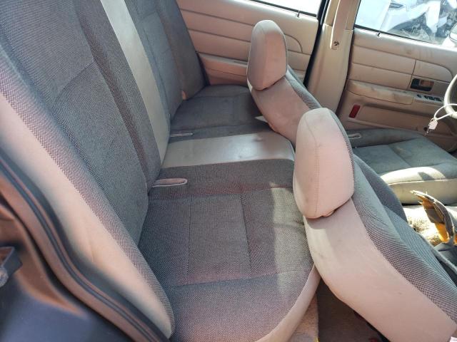 Photo 10 from auction – 2006 FORD CROWN VICT with VIN 2FAFP71WX6X119708