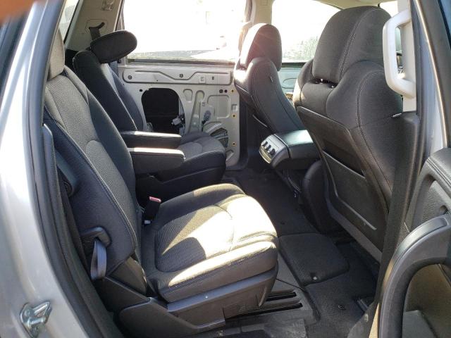 Photo 11 from auction – 2017 CHEVROLET TRAVERSE L with VIN 1GNKRGKD3HJ228658