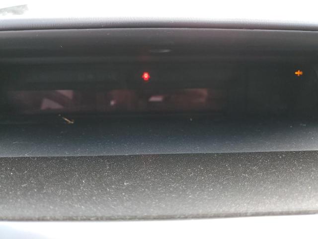 Photo 9 from auction – 2012 TOYOTA PRIUS V with VIN JTDZN3EU6C3065637