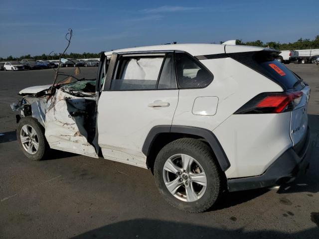 Photo 2 from auction – 2019 TOYOTA RAV4 XLE with VIN JTMP1RFV8KD511194