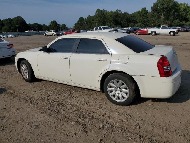 Photo 2 from auction – 2008 CHRYSLER 300 LX with VIN 2C3KA43R18H105309
