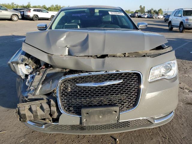 Photo 5 from auction – 2019 CHRYSLER 300 LIMITE with VIN 2C3CCAEG0KH536630