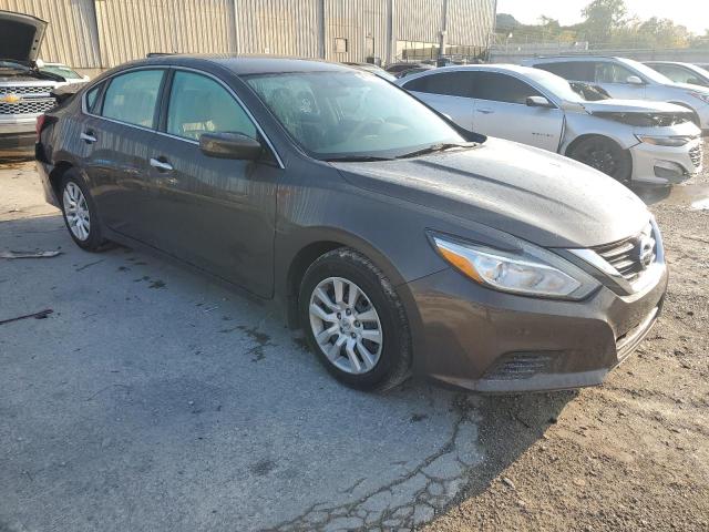 Photo 4 from auction – 2017 NISSAN ALTIMA 2.5 with VIN 1N4AL3AP0HC122575