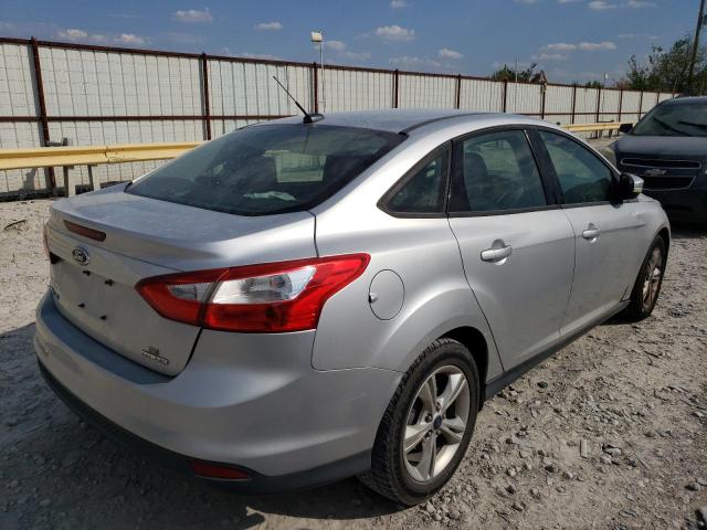 Снимка 3 от търг – 2013 FORD FOCUS SE с VIN 1FADP3F29DL246644