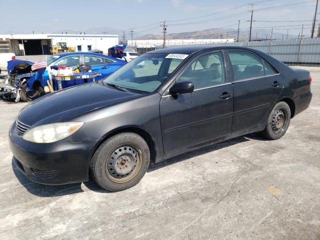TOYOTA CAMRY LE 2005 with VIN 4T1BE30K05U412508 - Photo from auction