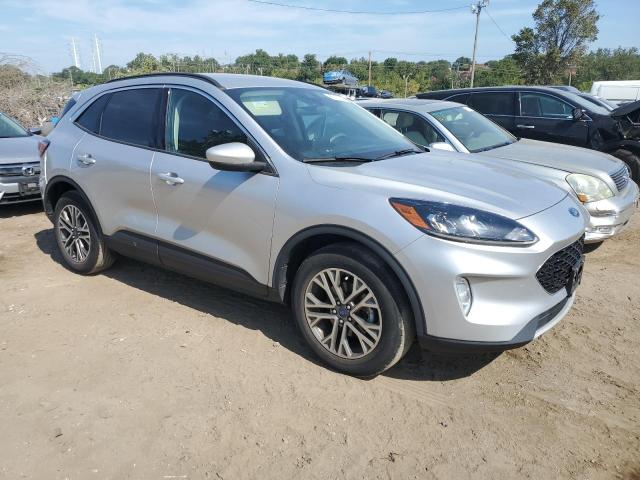 Photo 4 from auction – 2020 FORD ESCAPE SEL with VIN 1FMCU9H95LUB58867