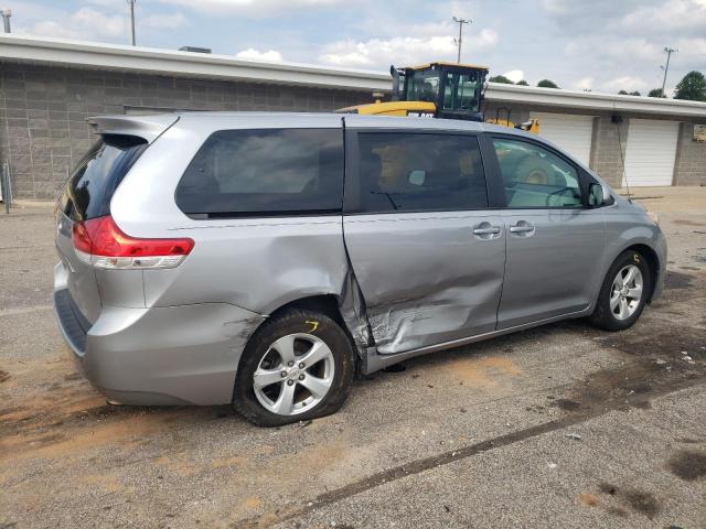 Photo 3 from auction – 2012 TOYOTA SIENNA BAS with VIN 5TDKA3DC5CS015560