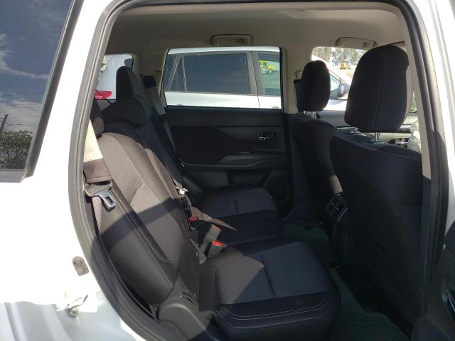 Photo 10 from auction – 2019 MITSUBISHI OUTLANDER with VIN JA4AD2A34KZ017678
