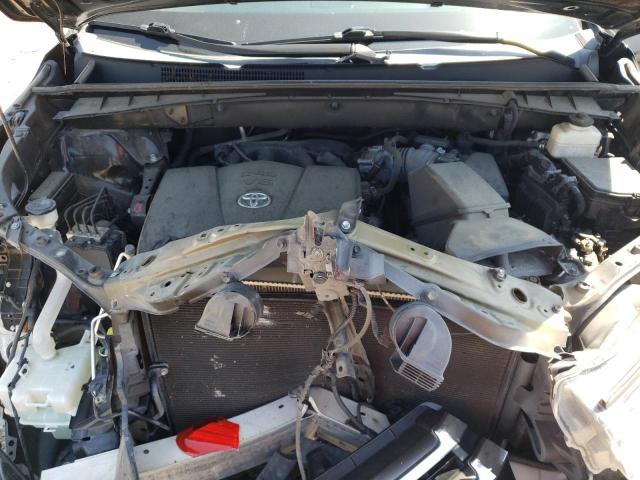 Photo 12 from auction – 2017 TOYOTA HIGHLANDER with VIN 5TDYZRFH2HS218332