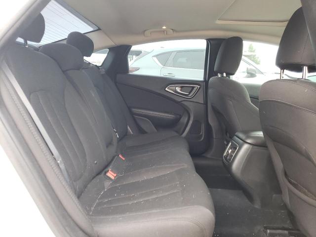 Photo 10 from auction – 2015 CHRYSLER 200 LIMITE with VIN 1C3CCCAB6FN749066