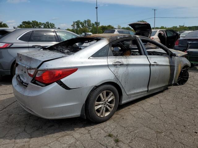 Photo 3 from auction – 2012 HYUNDAI SONATA GLS with VIN 5NPEB4AC1CH489659