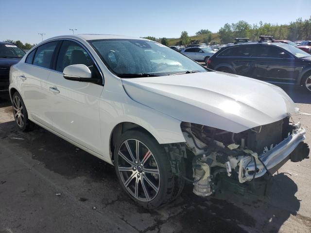 Photo 4 from auction – 2016 VOLVO S60 PLATIN with VIN LYV612TMXGB101741