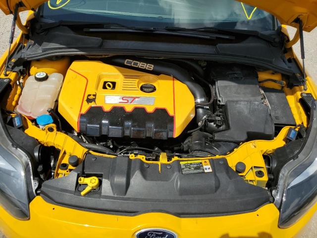 Photo 11 from auction – 2013 FORD FOCUS ST with VIN 1FADP3L97DL136614