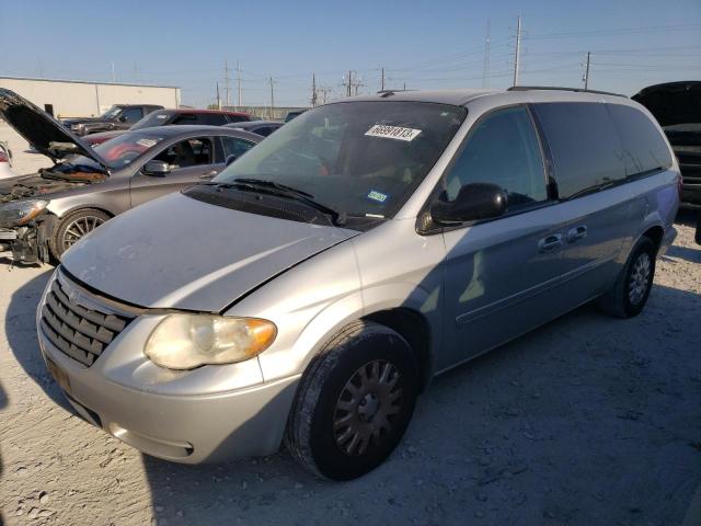 Photo 1 from auction – 2006 CHRYSLER TOWN & COU with VIN 1A4GP44R46B753273