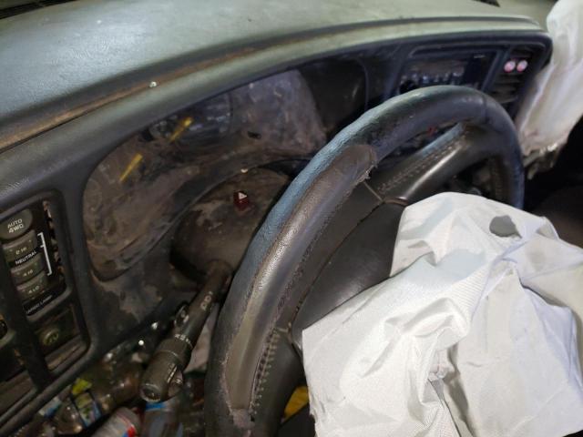 Photo 9 from auction – 2000 GMC NEW SIERRA with VIN 1GTEK19T0YE294405