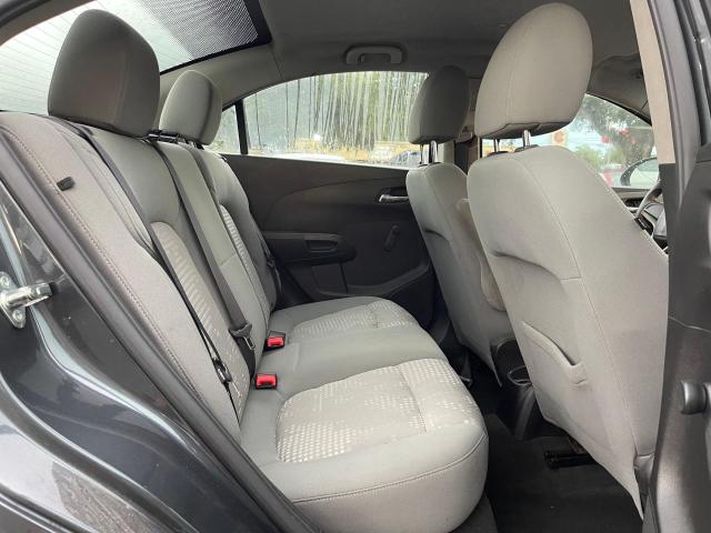 Foto 6 de la subasta – 2013 CHEVROLET SONIC LS con VIN 1G1JA5SH8D4153041