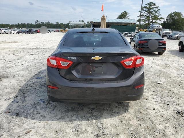 Photo 6 from auction – 2017 CHEVROLET CRUZE LT with VIN 1G1BE5SM0H7204882