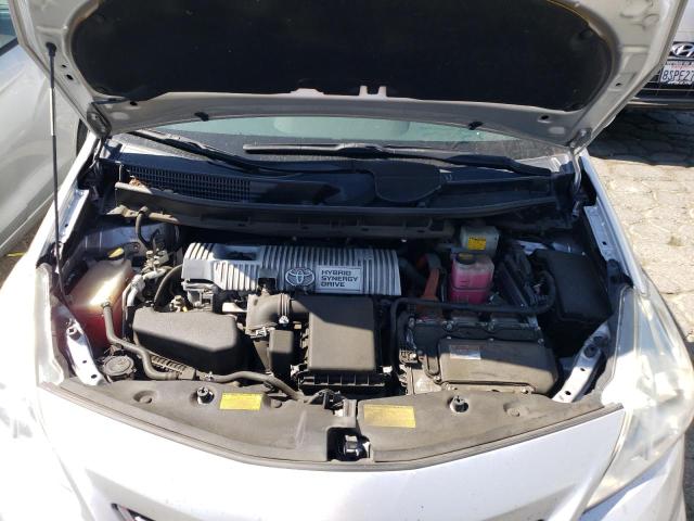 Photo 11 from auction – 2014 TOYOTA PRIUS V with VIN JTDZN3EU2E3290396