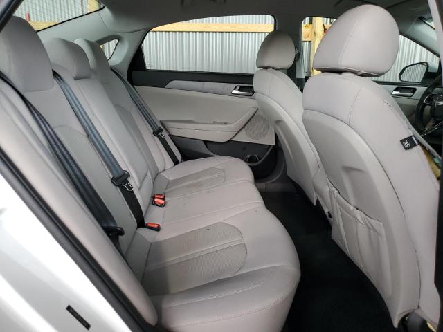 Photo 10 from auction – 2018 HYUNDAI SONATA SE with VIN 5NPE24AF2JH713058