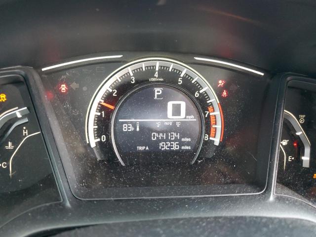 Снимка 9 от търг – 2017 HONDA CIVIC LX с VIN 19XFC2F55HE077871