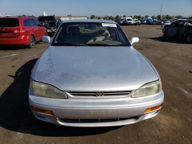 Photo 5 from auction – 1995 TOYOTA CAMRY LE with VIN JT2SK12E7S0277743