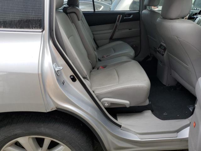 Photo 11 from auction – 2011 TOYOTA HIGHLANDER with VIN JTEDC3EH3B2002482