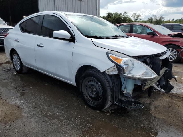 Photo 4 from auction – 2017 NISSAN VERSA S with VIN 3N1CN7AP6HL852874